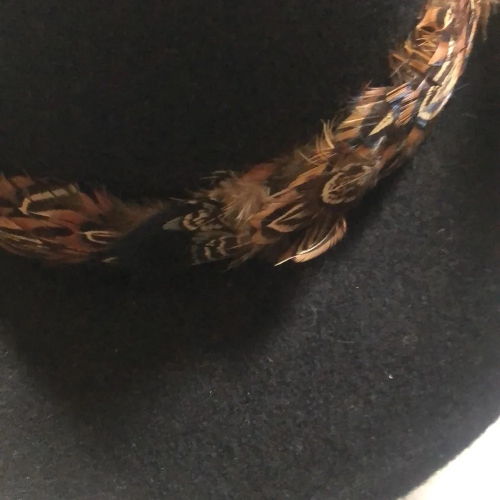 Vintage Henry Margu original creations soft fabric felt hat in black w feathers